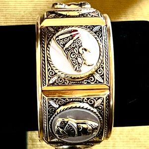 🌟 SALE $75 🌟 Vintage 1940’s Spanish Damascene Matador Bull Flamenco Dance Bangle